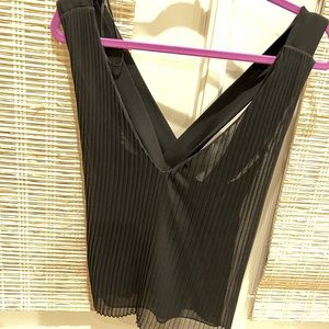 Zara Black Pleated V-Neck Sleeveless Top